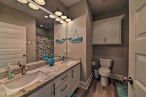 Deck & Ocean Views: Home in Crystal Beach!