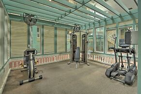 Steps to Pool & Beach: Family Condo in Hilton Head