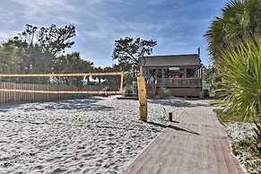 Steps to Pool & Beach: Family Condo in Hilton Head