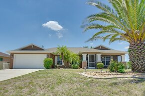 Family-friendly Home ~ 10 Mi to Dtwn Cape Coral