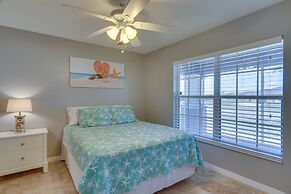 Family-friendly Home ~ 10 Mi to Dtwn Cape Coral