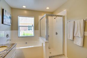 Family-friendly Home ~ 10 Mi to Dtwn Cape Coral