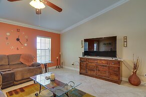 Family-friendly Home ~ 10 Mi to Dtwn Cape Coral