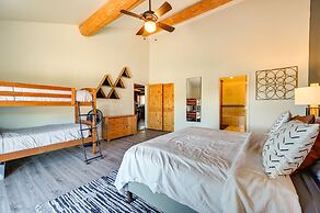 Payson Escape w/ Mtn Views & Fire Pit!