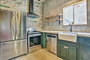 Stylish Newark Home w/ Deck < 14 Mi to Nyc!