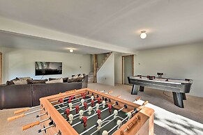 Quiet Guffey Getaway w/ Private Deck, Pond & Canoe