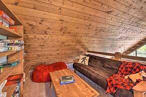 Quiet Guffey Getaway w/ Private Deck, Pond & Canoe