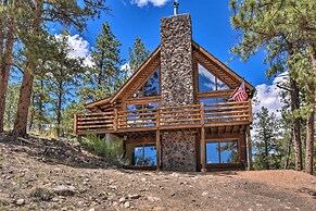 Quiet Guffey Getaway w/ Private Deck, Pond & Canoe