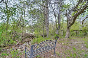 Cabin < 2 Mi to Great Smoky Mtns Natl Park!