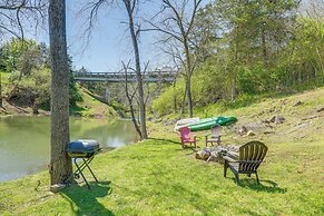 Waterfront Virginia Retreat w/ Canoe, Pets Welcome