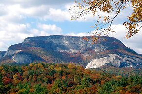 Fire Pit, Grill, & Views: Cashiers Getaway!