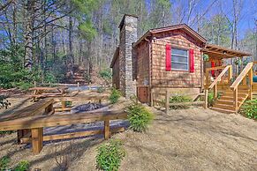 Fire Pit, Grill, & Views: Cashiers Getaway!