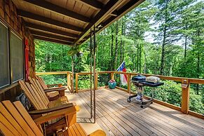 Fire Pit, Grill, & Views: Cashiers Getaway!