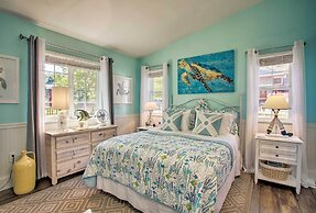 The Lake House in Rathdrum w/ Beach & Fire Pit