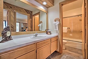 The Mammoth Lodge by Hiking, Lakes, Skiing & More!