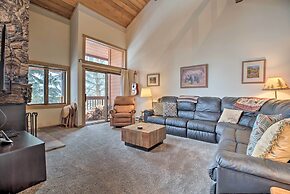 The Mammoth Lodge by Hiking, Lakes, Skiing & More!