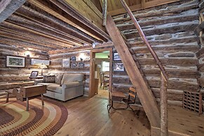 Historic Mountain Cabin: Grill & Hiking Trail!