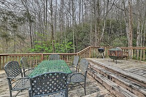 Cozy Blue Ridge Mountain Cabin on 18 Acre Lot