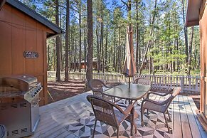 Pet-friendly Pinetop Cabin Rental w/ Deck & Bikes!