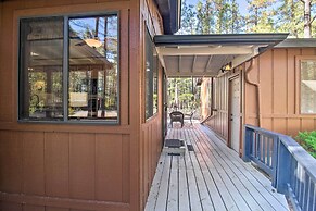 Fireplace, Deck & Grill: Pinetop Cabin Rental!