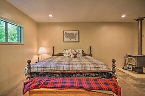 Outdoor Adventure: Tranquil Creekside Retreat