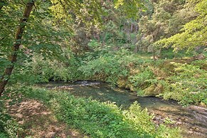 Outdoor Adventure: Tranquil Creekside Retreat
