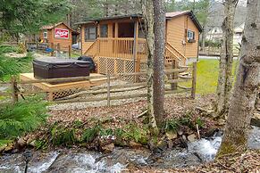 Vintage Creekside Cottage w/ Hot Tub & Grill!