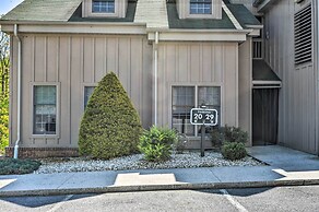 Slopeside Serenity' Whitetail Condo: Walk to Lift