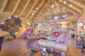 Large Cabin w/ Deck Overlooking Norfork Lake!