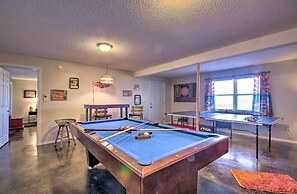 Large Cabin w/ Deck Overlooking Norfork Lake!