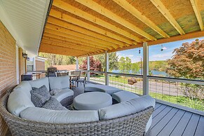 Lakefront Kingsport Home w/ Private Hot Tub!