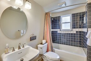 Hot Tub + Balcony: Rainbow Retreat Near Wineries!