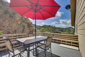 Hot Tub + Balcony: Rainbow Retreat Near Wineries!