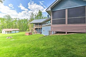 Hot Tub & Dogs Welcome: Secluded Oakland Gem