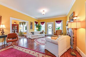 Elegant + Spacious Retreat ~ 18 Mi to Lake Norman!