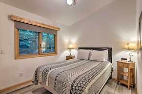 Charming Thompsonville Home w/ On-site River!