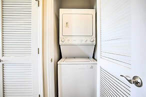 Barefoot Resort Condo w/ Pool, Tennis Court Access