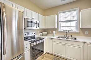 Barefoot Resort Condo w/ Pool, Tennis Court Access