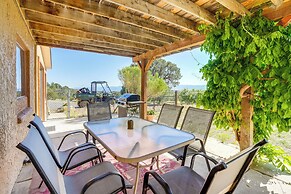 Hike, ATV & More: Mtn-view Prescott Valley Home