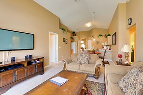 5 Mi to Disney: Lake-view Villa in Emerald Island!