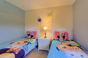 5 Mi to Disney: Lake-view Villa in Emerald Island!