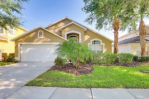 5 Mi to Disney: Lake-view Villa in Emerald Island!