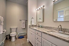Boothbay Harbor Beach House By Park & Restaurants!
