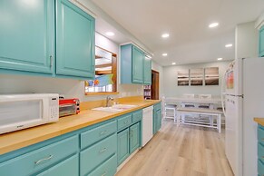 1 Mi to Town: Lake Havasu Home w/ Heated Pool