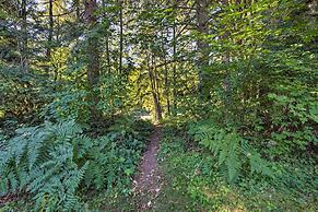 Mysty Mountain Cabin on River: Near Stevens Pass!