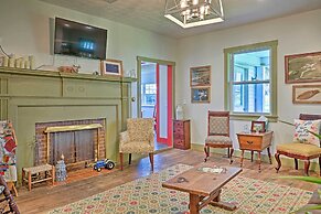 Renovated KY Farmhouse Retreat w/ Pasture Views!