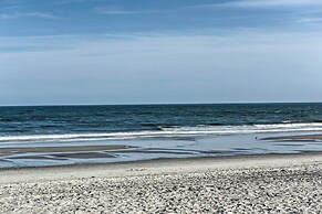 Bayfront Brigantine Escape w/ Porch & Bay Views!