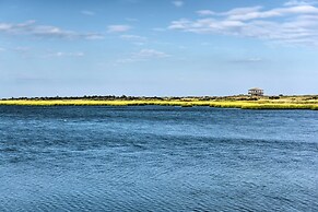 Bayfront Brigantine Escape w/ Porch & Bay Views!