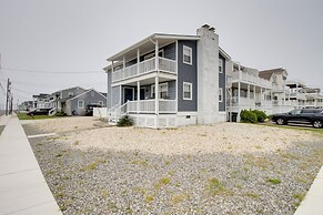 Bayfront Brigantine Escape w/ Porch & Bay Views!