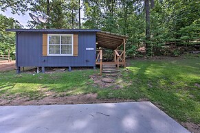 Cozy Studio Cabin on Lake O the Pines w/ Deck!